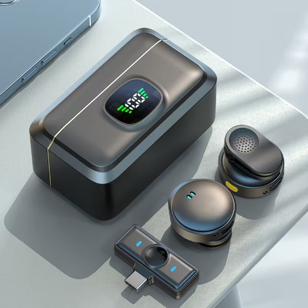 Q8 Wireless Magnetic Microphone with Charging Case – Type-C + iPhone OTG Clip-On Mic for Phone Recording